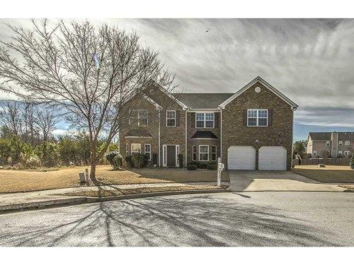 301 Darkwater Court, Atlanta, GA 30331