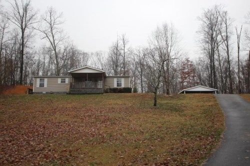 197 County Rd 360, Niota, TN 37826