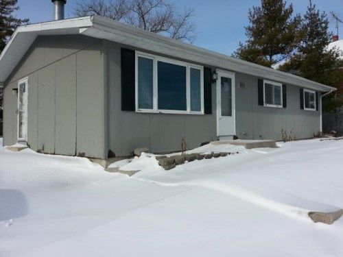 517 Wisconsin St, Adell, WI 53001