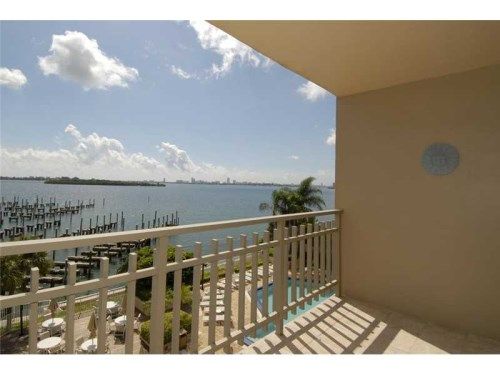 11111 BISCAYNE BL # 358, Miami, FL 33181