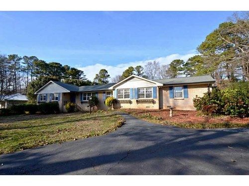 4202 Tuckersham Lane, Tucker, GA 30084