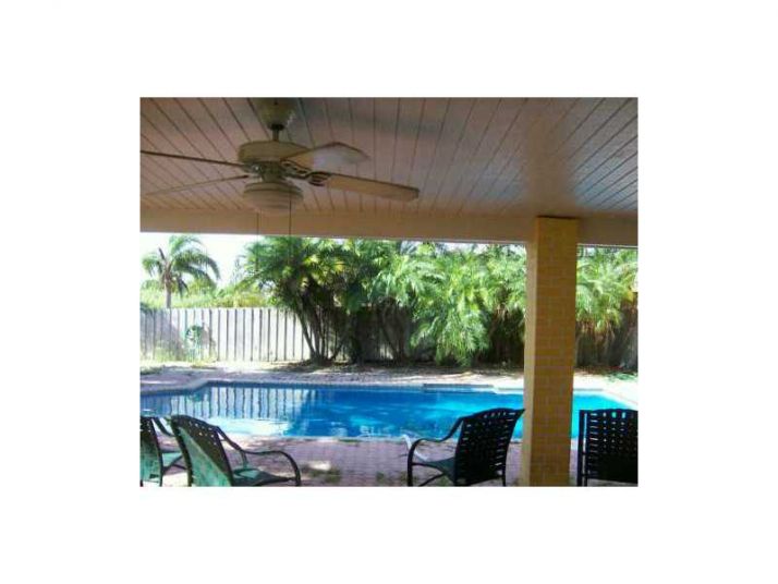 25530 SW 125 CT, Homestead, FL 33032