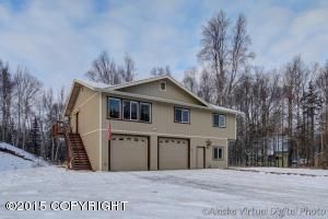 8188 N Iditarod Circle, Wasilla, AK 99654