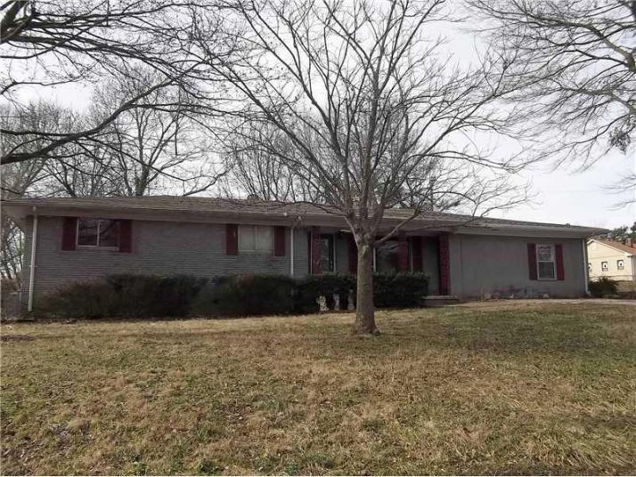 1549 Browns Bridge Avenue, Gainesville, GA 30504