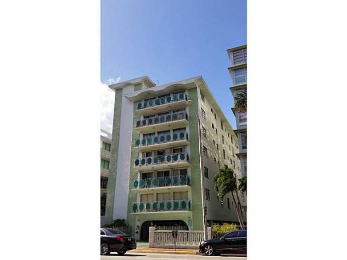 1732 MERIDIAN AV # 202, Miami Beach, FL 33139