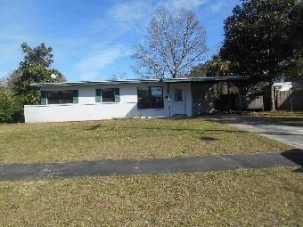 1751 Hawaii Drive E, Jacksonville, FL 32246