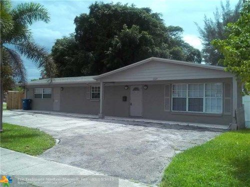 2021 NW 64 AV, Fort Lauderdale, FL 33313