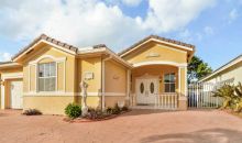 8123 NW 198 ST Hialeah, FL 33015