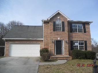 629 Cornerbrook Ln, Knoxville, TN 37918