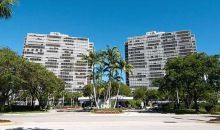 3701 N COUNTRY CLUB DR # 508 Miami, FL 33180