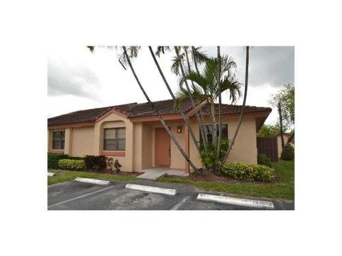 6214 NW 170 TE, Hialeah, FL 33015