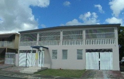 Urb Santa Juanita Di31 Calle Cataluna, Bayamon, PR 00956