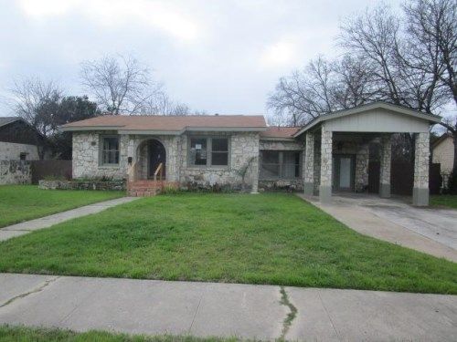 426 North Dr, San Antonio, TX 78201