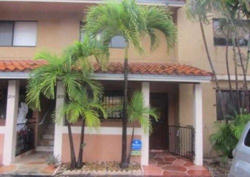 2740 W 61 ST # 105, Hialeah, FL 33016