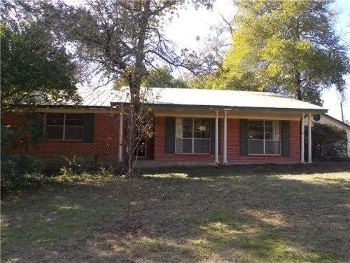 7142 Highway 75 S, Huntsville, TX 77340