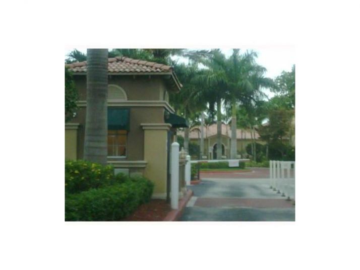 4880 NW 97 PL # 281, Miami, FL 33178