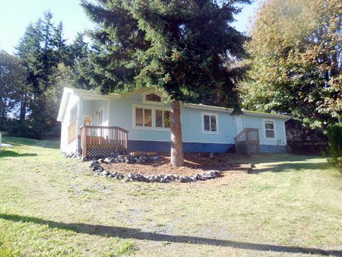 1448 Graham Dr, Camano Island, WA 98282