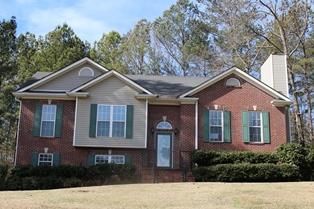 104 Brynhurst Dr, Chelsea, AL 35043