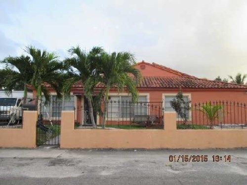 230 W 47 ST, Hialeah, FL 33012