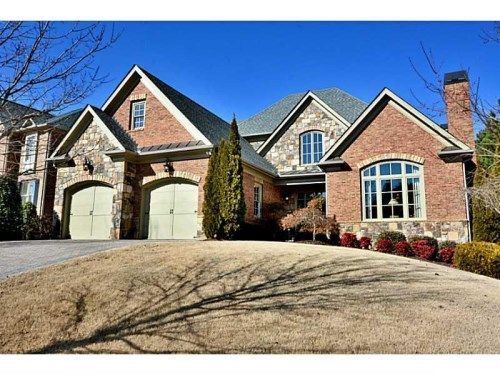 8010 Prestwick Circle, Duluth, GA 30097