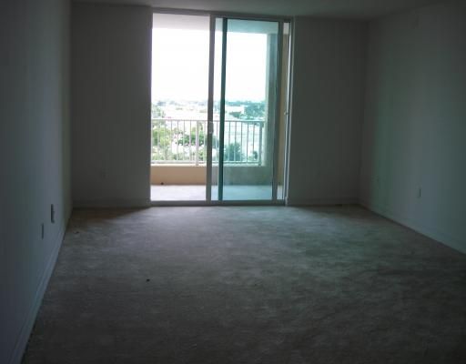 117 NW 42 AV # 915, Miami, FL 33126