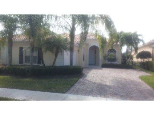 8220 NEVIS, West Palm Beach, FL 33414