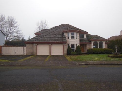 2551 NW Pinehurst Dr, Mcminnville, OR 97128