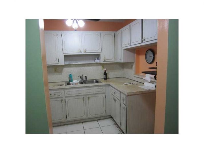 1855 W 60 ST # 410, Hialeah, FL 33012