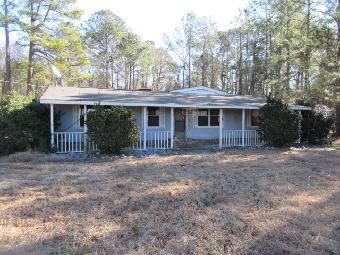 3611 A And T Ln, Ayden, NC 28513