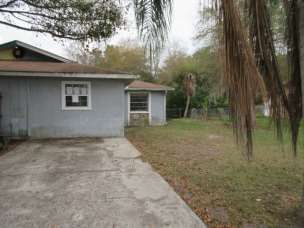 607 45th St E, Palmetto, FL 34221