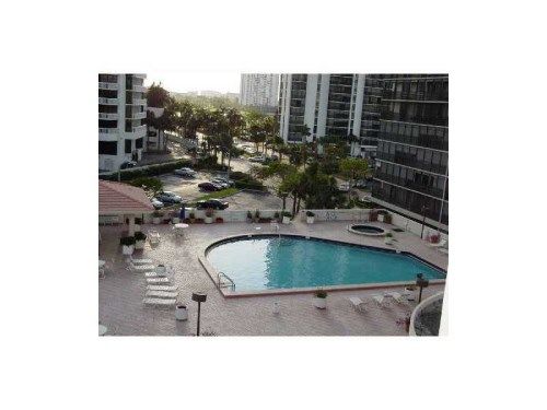 20515 COUNTRY CLUB DR # 348, Miami, FL 33180