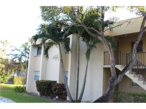 8530 OLD COUNTRY MNR # 129, Fort Lauderdale, FL 33328