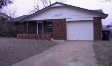 604 Plainview Waukomis, OK 73773