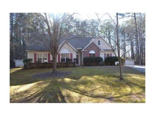 30 Racines Circle, Sharpsburg, GA 30277