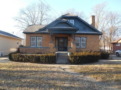 610 S Main St, Windsor, MO 65360