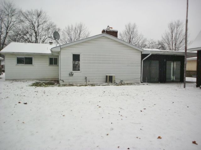 2254 Compton St, Saginaw, MI 48602