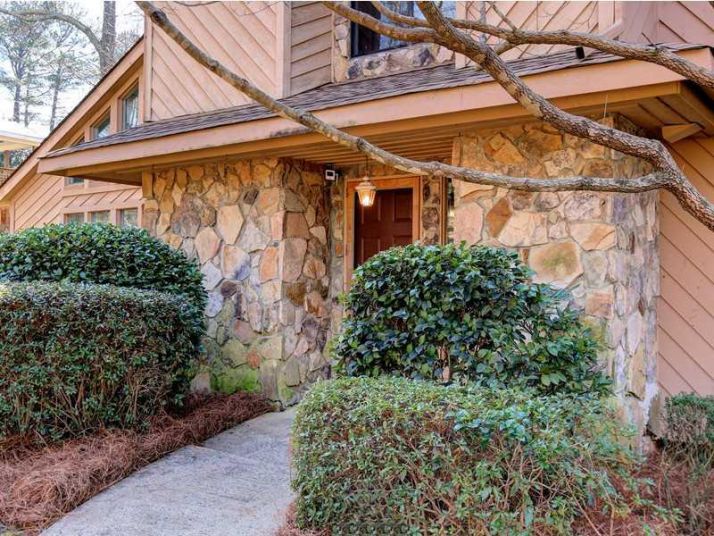 2424 Spring Lake Drive Ne, Marietta, GA 30062