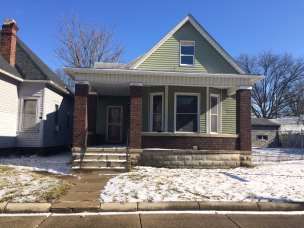 220 S 16th St, Terre Haute, IN 47807