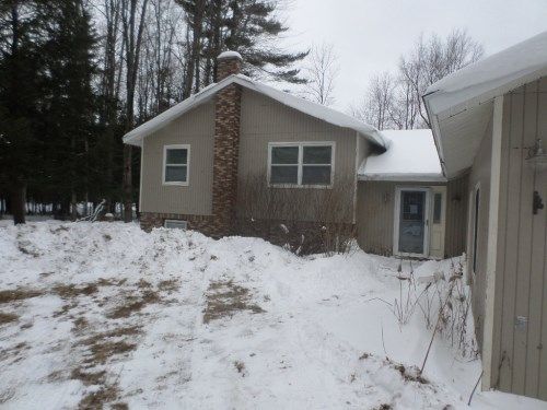 6166 Keffer Rd, Kingsley, MI 49649