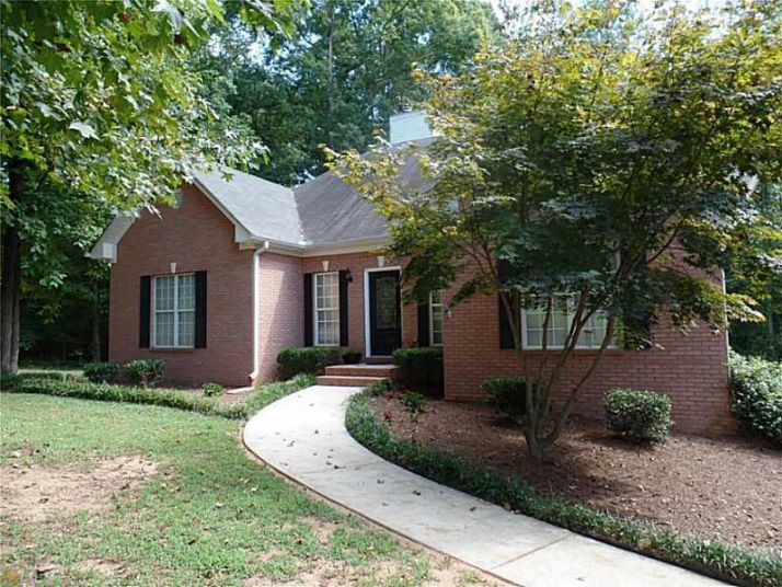 8365 Lake Hollow Drive, Gainesville, GA 30506