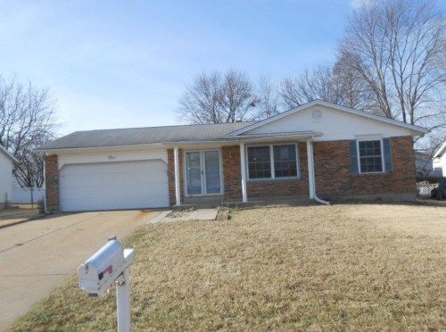 9 Sunny Hill Boulev, Saint Peters, MO 63376