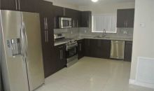 7901 NW 33 ST # 10 Hollywood, FL 33024