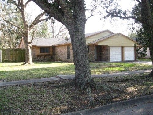 9401 Vicksburg Ave, Texas City, TX 77591