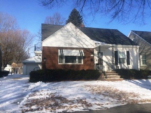 913 Neville Ave, Green Bay, WI 54303