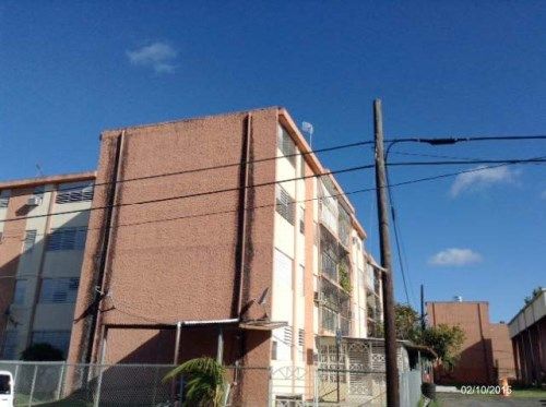 Apt. 163 Condominio Los Naranjales, Carolina, PR 00985