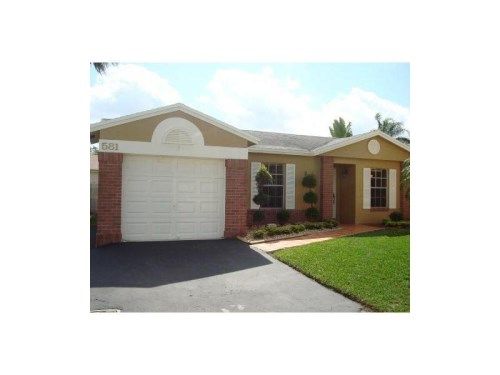 581 ABINGDON WY, Fort Lauderdale, FL 33325