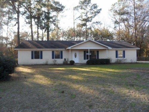 2423 Treeview Dr, Valdosta, GA 31601