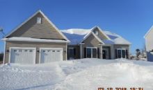 5232 Whitecliff Dr Canandaigua, NY 14424