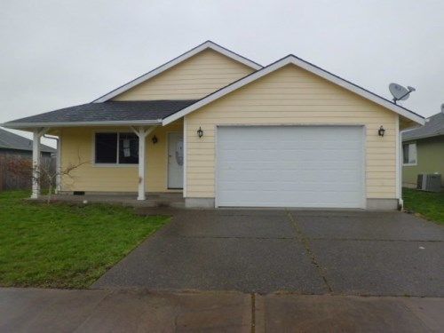 171 Holloway Drive, Chehalis, WA 98532