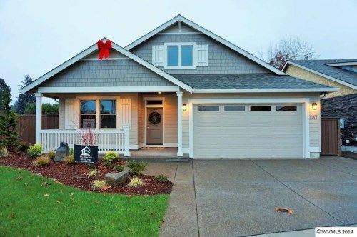 1152 Lydia, Salem, OR 97303